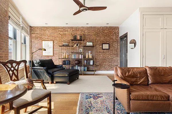 344 Bowery, 4